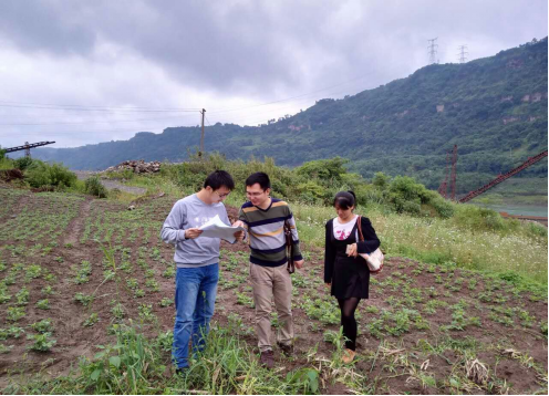 克服困難，確保如期完成宜賓縣二水廠輸水管道設(shè)計