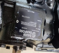 薩澳MPT044油泵用于攤鋪機(jī)、銑刨機(jī)